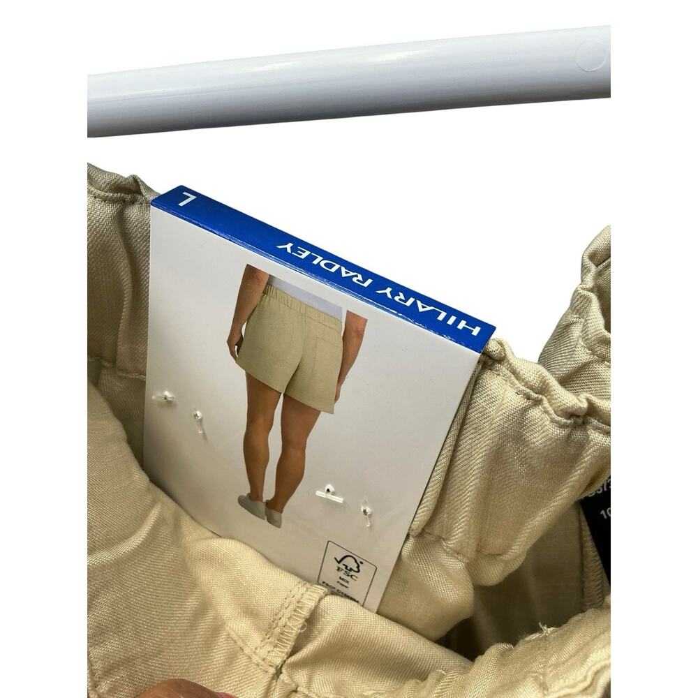 Hilary Radley Women's Pull-On with Side Seam Pockets Shorts Size Large Tan - Picture 15 of 16